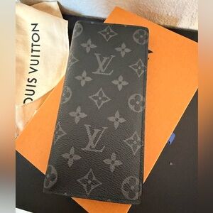 Louis Vuitton Black and Gray Monogram Long Wallet